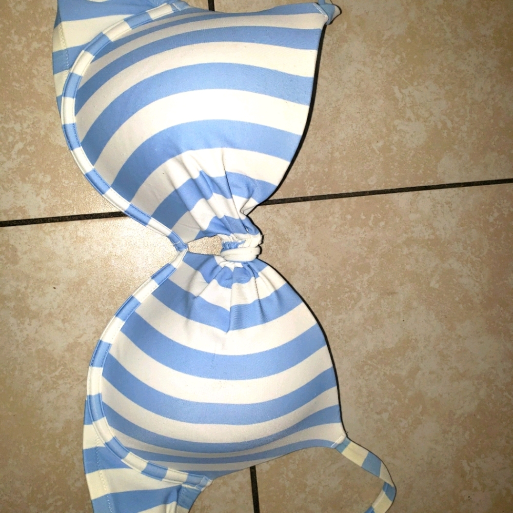 Shade shore bikini top